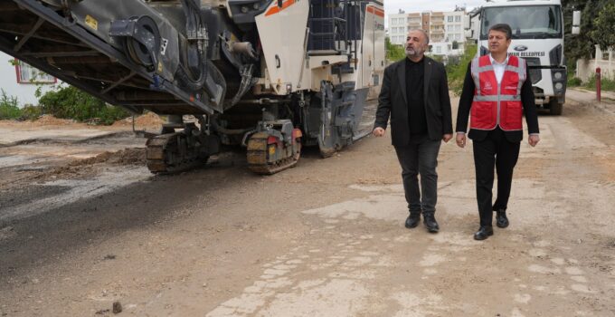 ALİTAŞI MAHALLESİ’NDE ASFALT ÇALIŞMALARI BAŞLADI BAŞKAN TUTDERE: “HİZMETİMİZ ARTARAK DEVAM EDECEK”