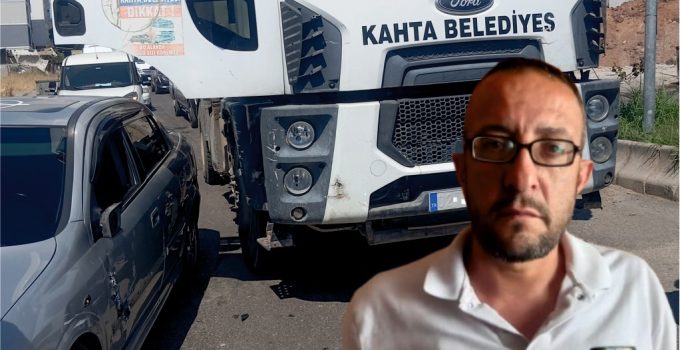 KAHTA BELEDİYESİ’NE AİT ÇÖP KAMYONU KAZAYA KARIŞTIMAĞDUR VATANDAŞ HAKKINI ARIYOR.