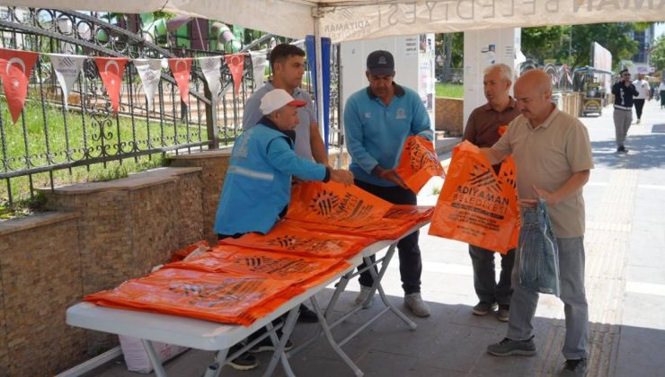 ADIYAMAN BELEDİYESİ’NDEN 70 BİN KURBAN ATIK POŞETİ