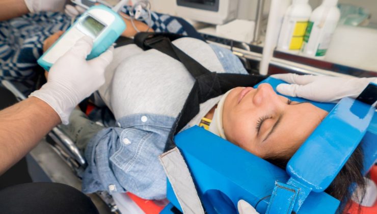 Kahta’da Silahlı ve Bıçaklı Kavga: 3’ü ağır 5 kişi yaralandı
