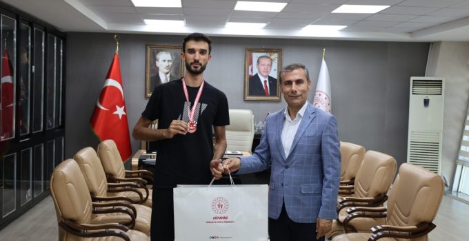 Adıyamanlı Sporcu Barış Bozgun’dan Türkiye Üçüncülük Başarısı