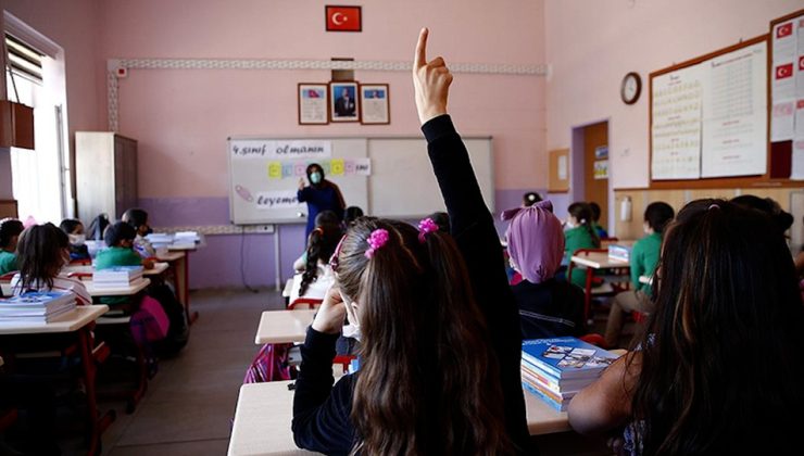 ADIYAMAN DA VELİLERDEN OKULLARDA TORPİL TEPKİSİ