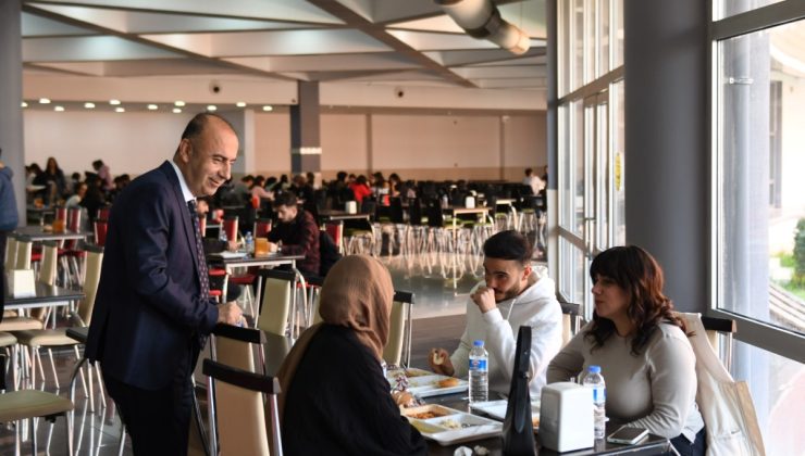 Adıyaman Üniversitesi ‘Bilimle Yüksel, Geleceğe Yön Ver’ Sloganı ile Öğrencilerini Bekliyor