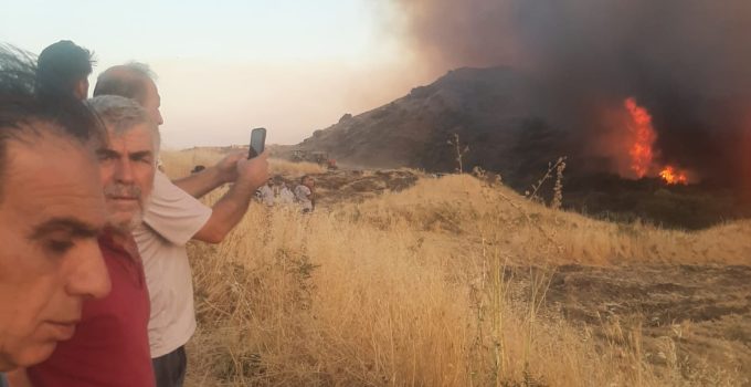 ADIYAMAN’DA FARKLI NOKTALARDA YANGIN ÇIKTI