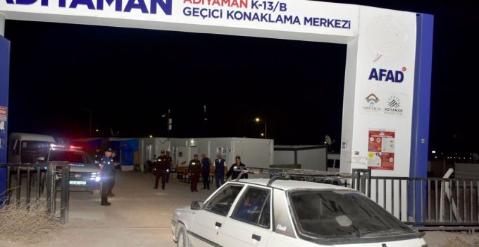 Adıyaman’Emniyetinden “Huzurlu Sokaklar-18” uygulamasında 1 şüpheli yakalandı
