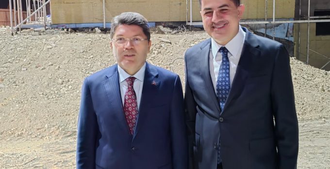 Milletvekili Şan Bakan Tunç ile Adliye Lojman inşaat alanlarını ziyaret etti.