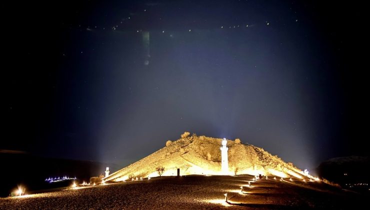 Karakuş Tümülüs’ünün aydınlatma açılışı gerçekleştirildi