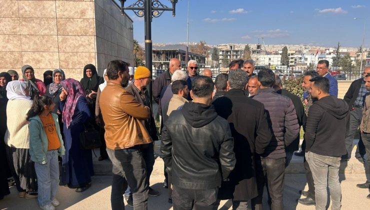 Adıyaman’da 7 Aydır İçme Suyu Bulamayan Kozağaç Sakinleri Valilik Önünde Eylem Yaptı