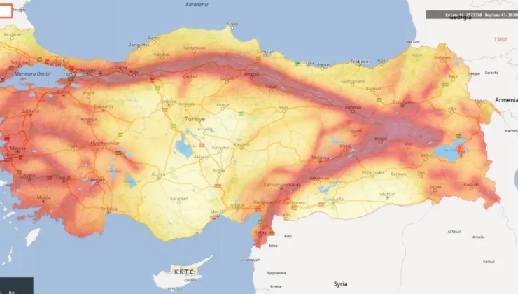 Elazığ Sallandı! Deprem Adıyaman da Hissedildi